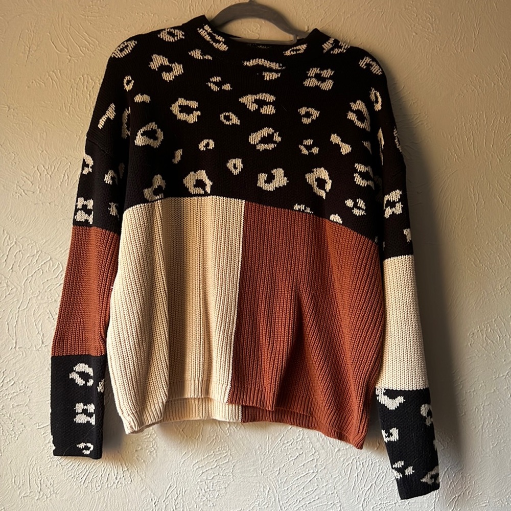 Andrée by Unit Leopard Block Sweater